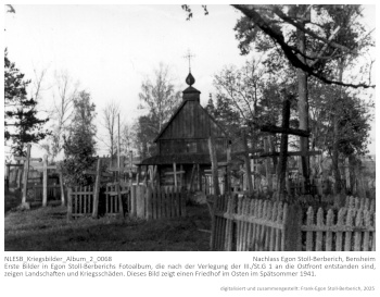 Erste Bilder in Egon Stoll-Berberichs Fotoalbum, die nach der Verlegung der III./St.G 1 an die Ostfront entstanden sind, zeigen Landschaften und Kriegsschäden. Dieses Bild zeigt einen Friedhof im Osten im Spätsommer 1941. NLESB_Kriegsbilder_Album_2_0068