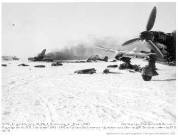 Flugzeuge der III./St.G. 1 im Winter 1942 - 1943 in Russland nach einem erfolgreichen russischen Angriff. Zerstörte Junkers Ju 87 D der III./St.G.1., NLESB_Kriegsbilder_lose_III_StG_1_Zerstoerung_am_Boden_0003