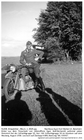 Bilder aus dem Fotoalbum von Unteroffizier Egon Stoll-Berberich während seiner Dienstzeit bei der Schlachtgruppe 50, hier: Mit Schlachtgruppe 50 im Manöver auf dem Heuberg, August 1938. Leutnant auf Zündapp K 800, Kennung "WL-53943". NLESB_Kriegsbilder_Album1_0025.
